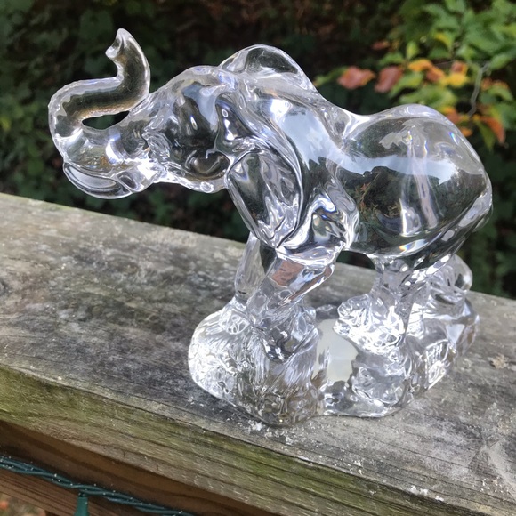 Wonders Of The Wild 24% Lead Crystal Elephant - Picture 4 of 11